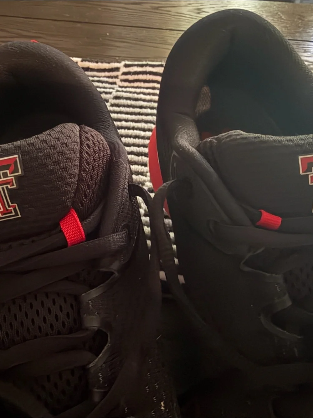 Under Armour UA HOVR Infinite 5 running shoes Texas Tech size 11 great condition